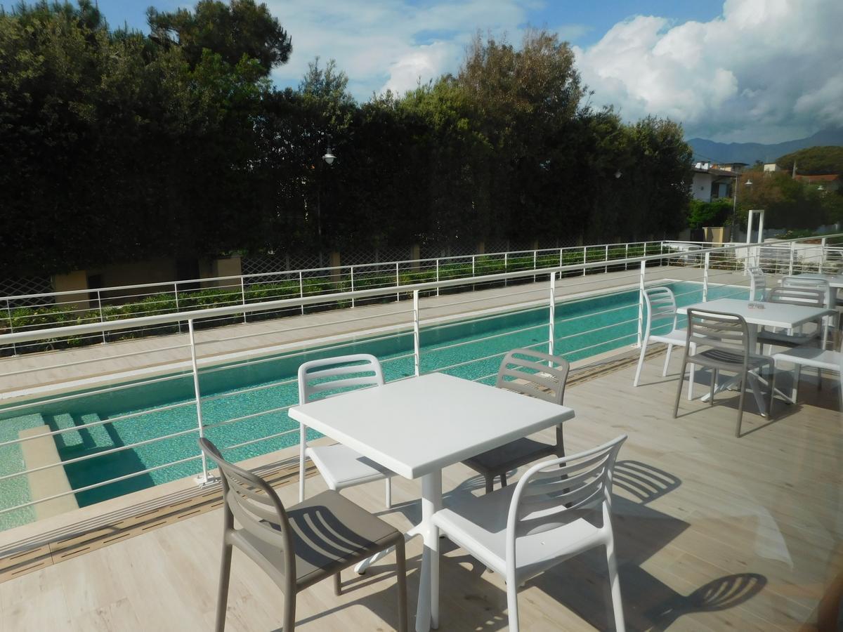 Hotel Oceano Marina di Pietrasanta Dış mekan fotoğraf